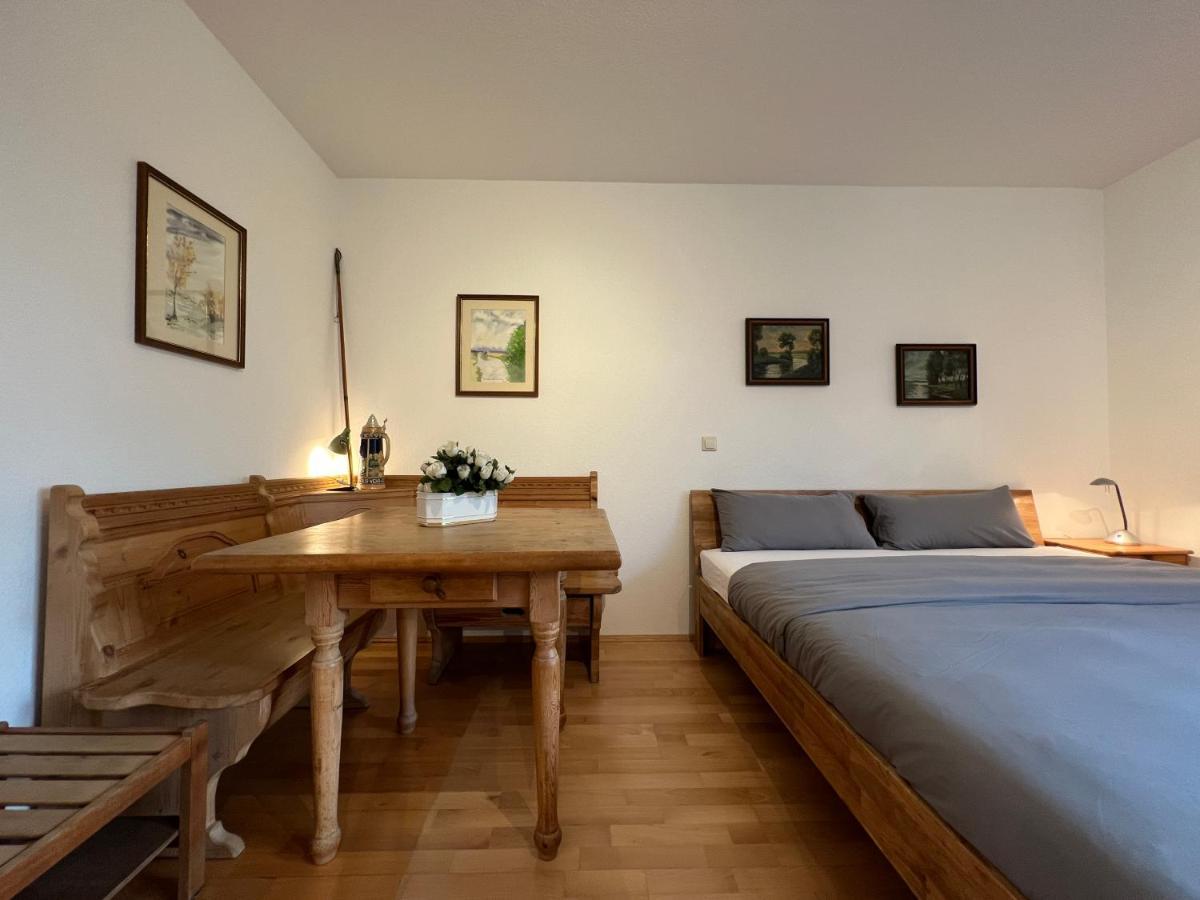 Maisonette Penthouse Fuer 8 Personen By Rabe - Free Netflix & Kostenloser Parkplatz & Grosse Terrasse Karlsruhe Exteriér fotografie